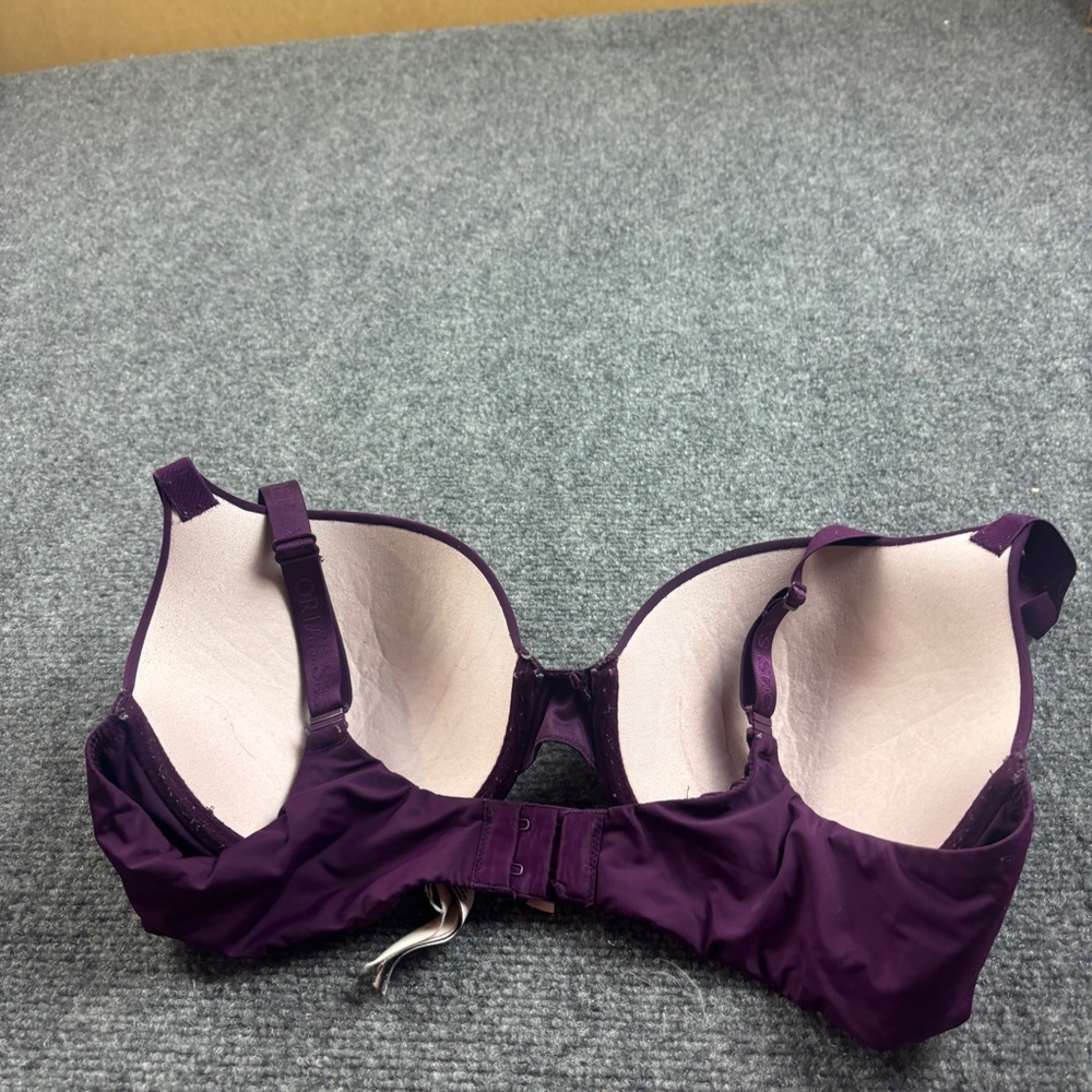 VICTORIAS’S SECRET Women’s Purple T-Shirt Push-Up Full Coverage Bra size: 38C - Picture 2 of 6